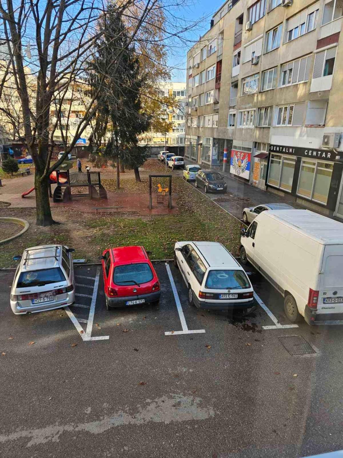 Apartman Centar Bulevar Ex Sa Garazom Banja Luka Exteriér fotografie